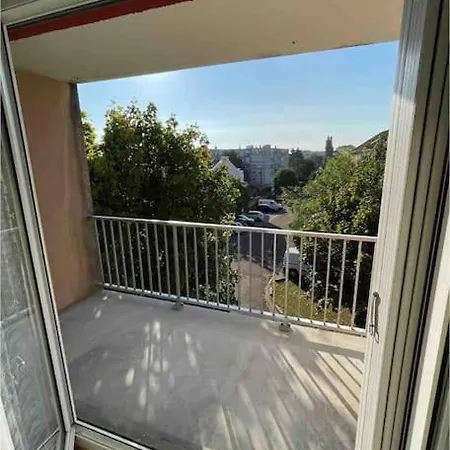Les Marots : Logement Entier شقة تروي
